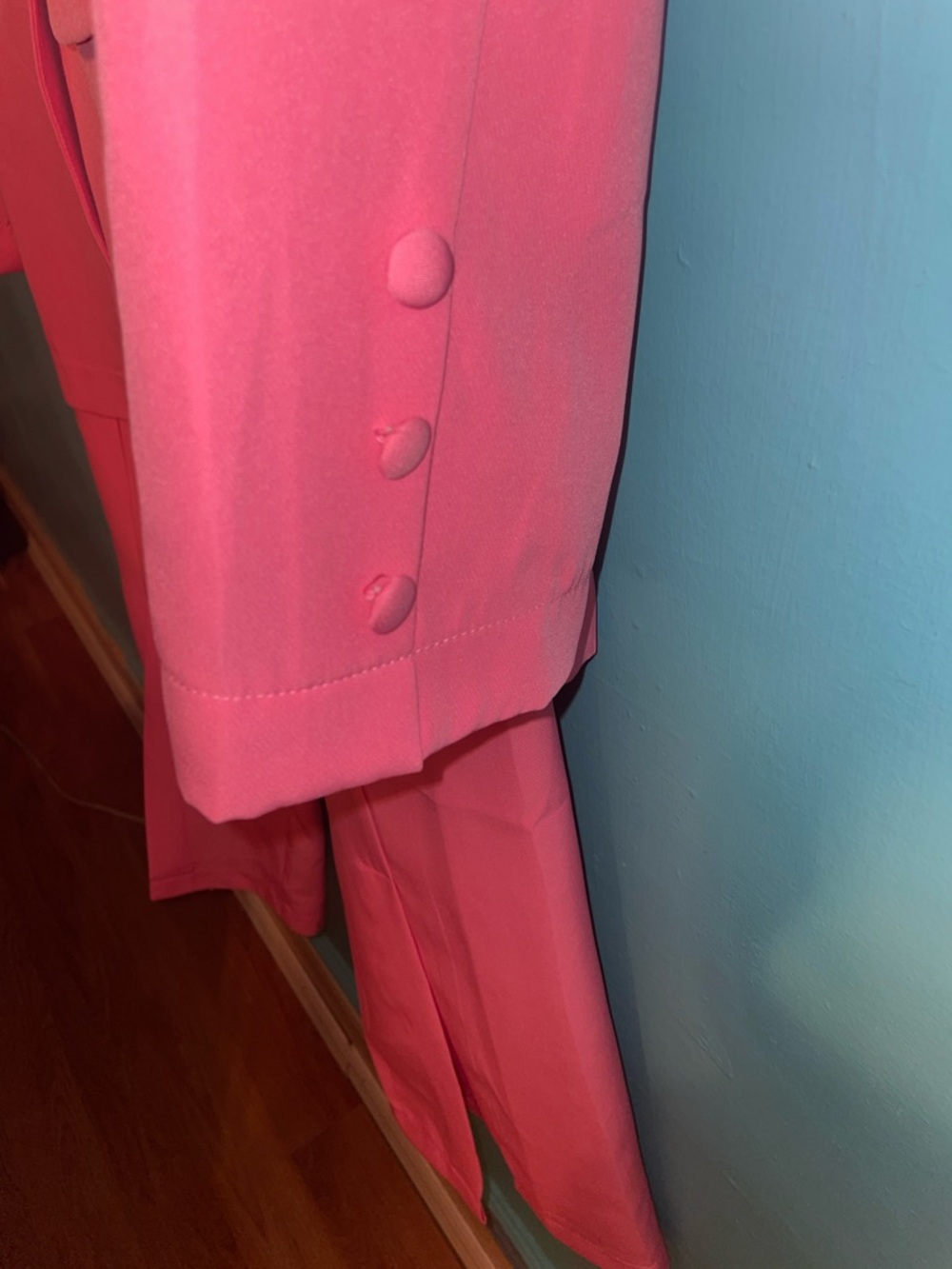 Women’s Pink Two-Piece Blazer and Wide-Leg Pant Set - Picture 4 of 14
